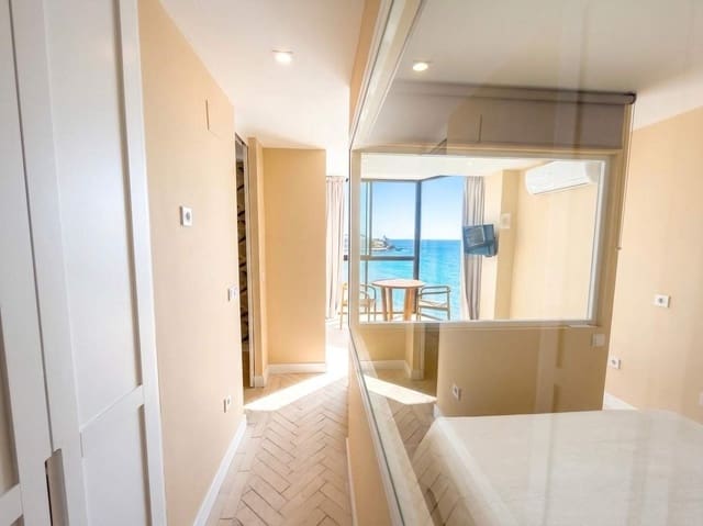 Yksiö myytävänä paikassa Calahonda, Mijas - 240 000 € (Ref: 9806249)