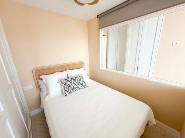 Yksiö myytävänä paikassa Calahonda, Mijas - 240 000 € (Ref: 9806249)