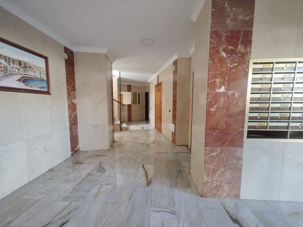 3 soverom Leilighet til salgs i Malaga by - € 390 000 (Ref: 9815682)