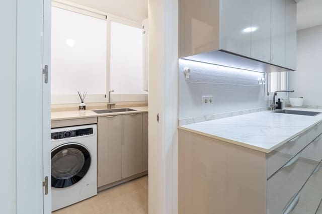 3 chambre Appartement à vendre à Los Boliches , Fuengirola - 369 000 € (Ref: 9820032)