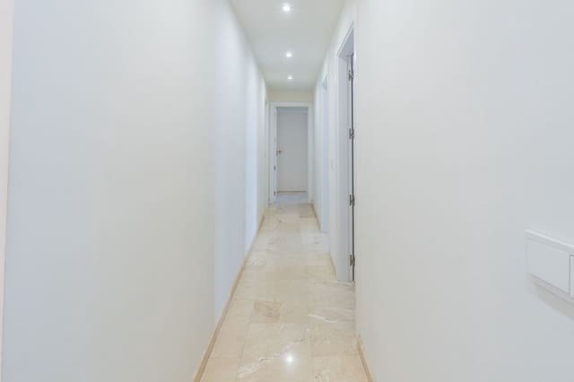 3 chambre Appartement à vendre à Los Boliches , Fuengirola - 369 000 € (Ref: 9820032)