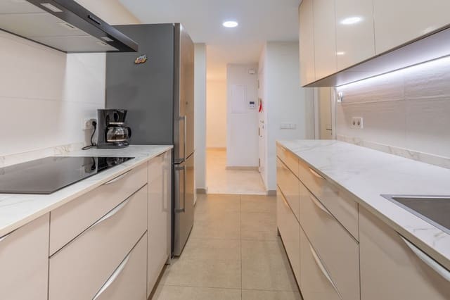 3 chambre Appartement à vendre à Los Boliches , Fuengirola - 369 000 € (Ref: 9820032)