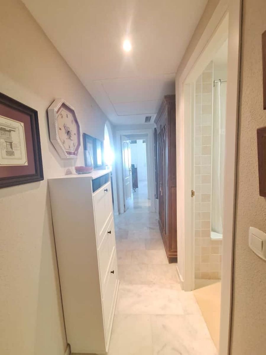 2 bedroom Apartment for sale in Marbella - € 365,000 (Ref: 9839022)