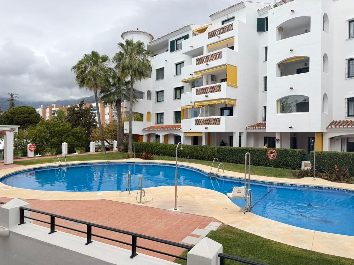 2 soveværelse Lejlighed til salg i Benalmadena - € 385.000 (Ref: 9851316)