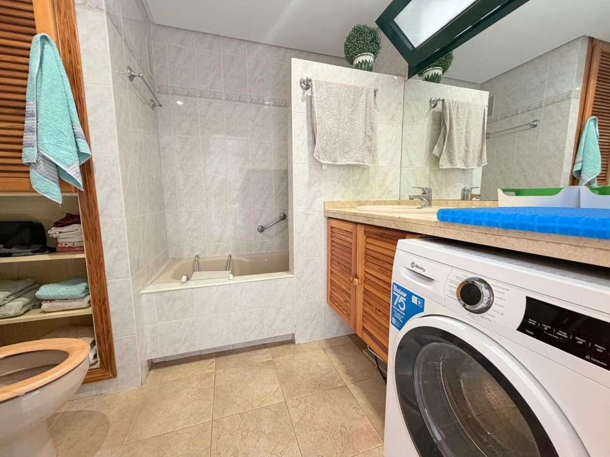 2 soveværelse Lejlighed til salg i Benalmadena - € 385.000 (Ref: 9851316)