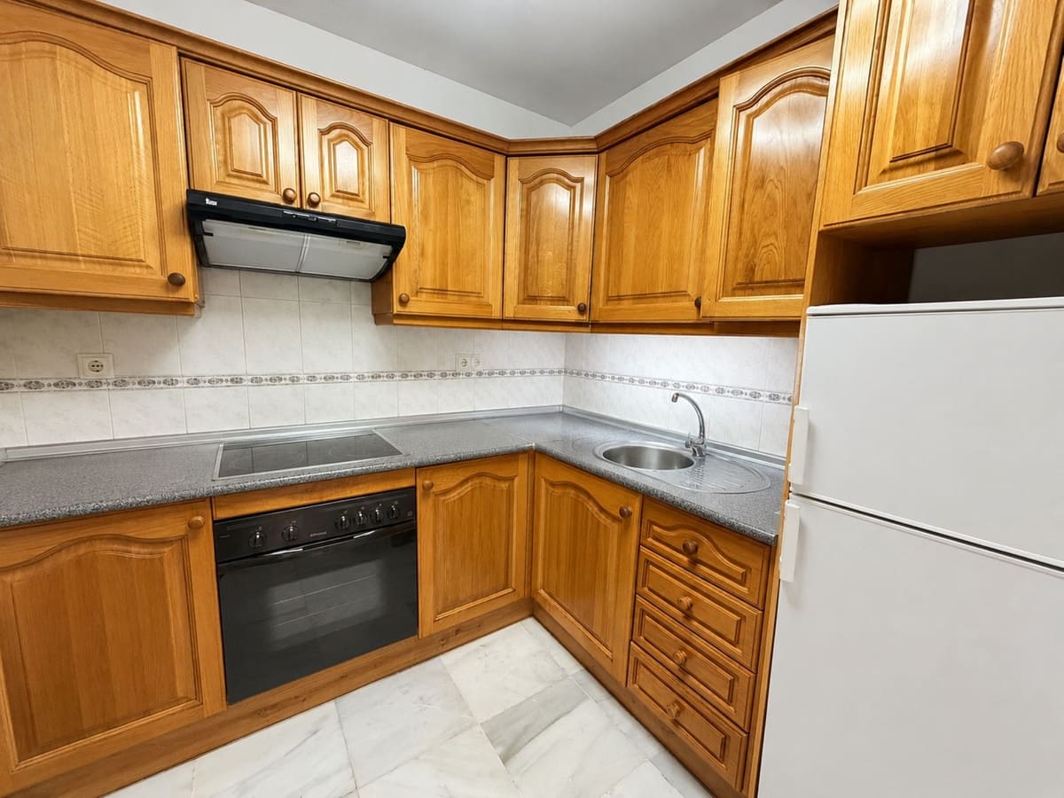 2 soveværelse Lejlighed til salg i Benalmadena - € 385.000 (Ref: 9851316)