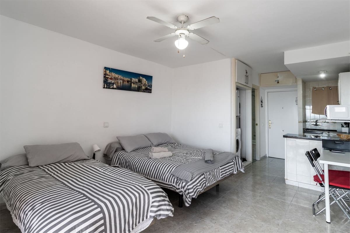 1 soverom Studio til salgs i Benalmadena med garasje - € 239 900 (Ref: 9851317)