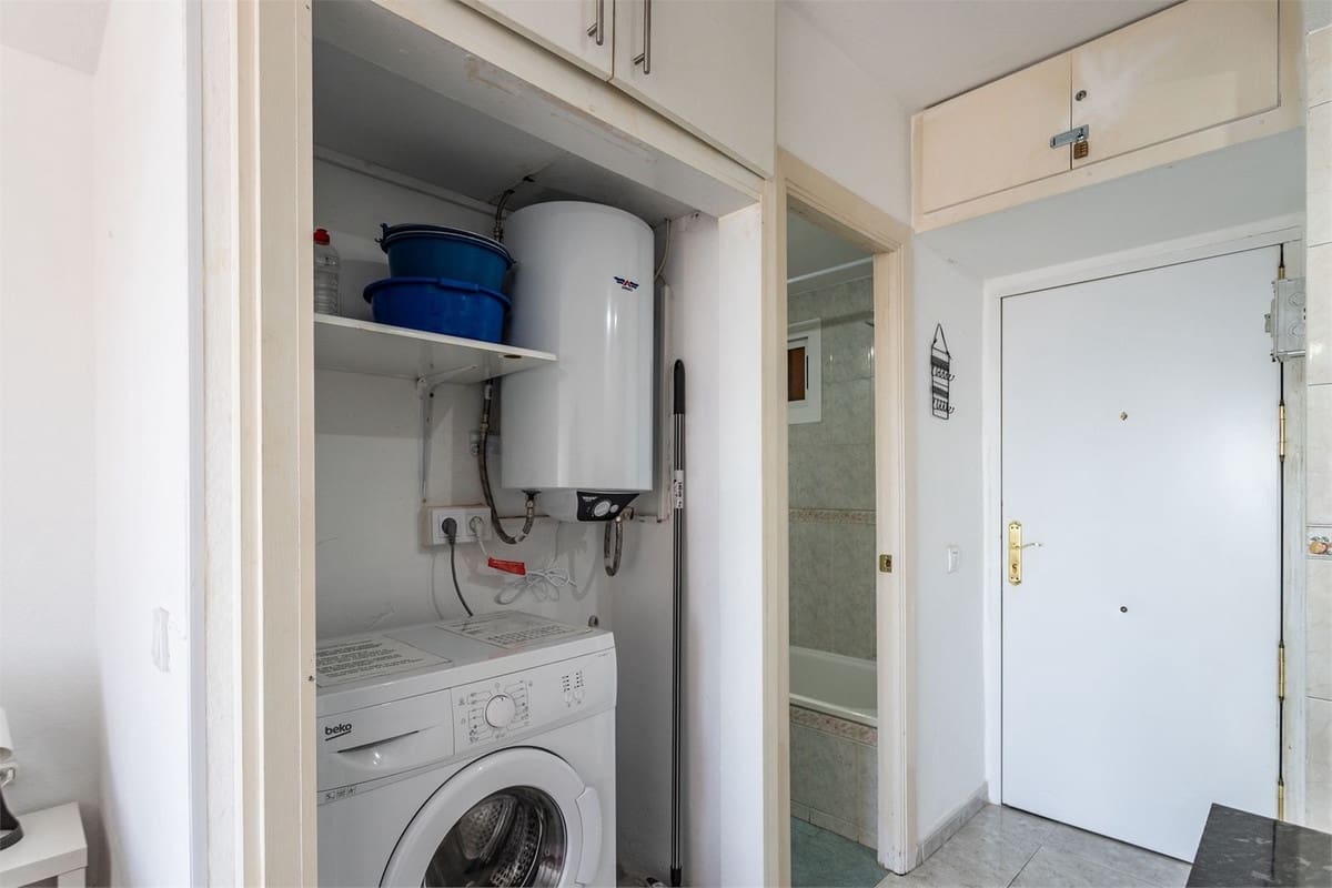 1 soverom Studio til salgs i Benalmadena med garasje - € 239 900 (Ref: 9851317)