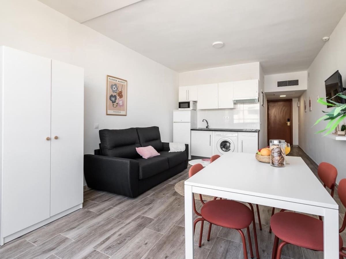 1 sypialnia Apartament na sprzedaż w Fuengirola - 230 000 € (Ref: 9855151)