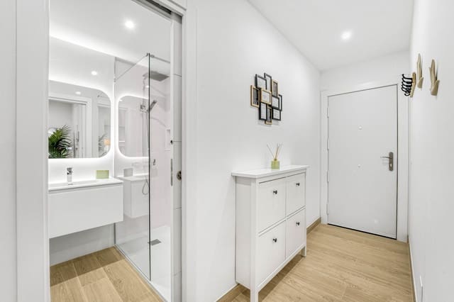 1 makuuhuone Huoneisto myytävänä paikassa Torremolinos mukana 
autotalli - 349 000 € (Ref: 9855153)