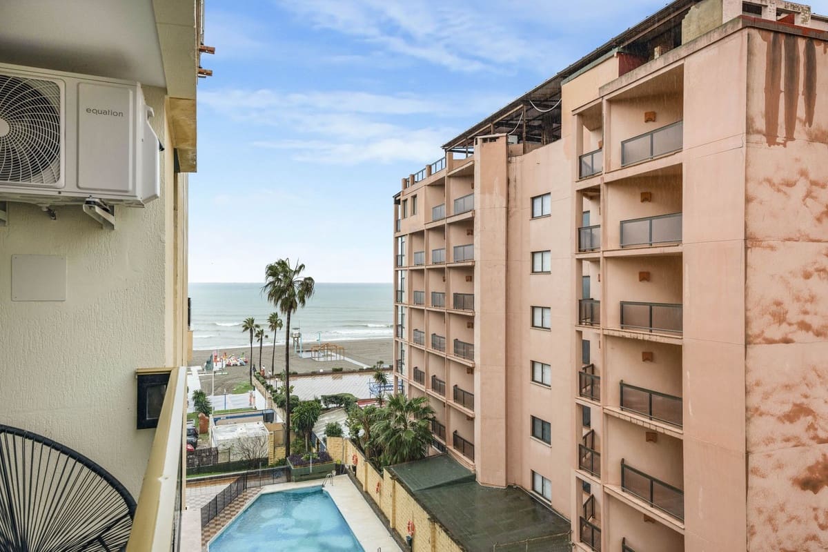 1 makuuhuone Huoneisto myytävänä paikassa Torremolinos mukana 
autotalli - 349 000 € (Ref: 9855153)