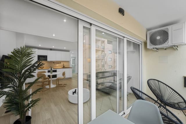 1 makuuhuone Huoneisto myytävänä paikassa Torremolinos mukana 
autotalli - 349 000 € (Ref: 9855153)