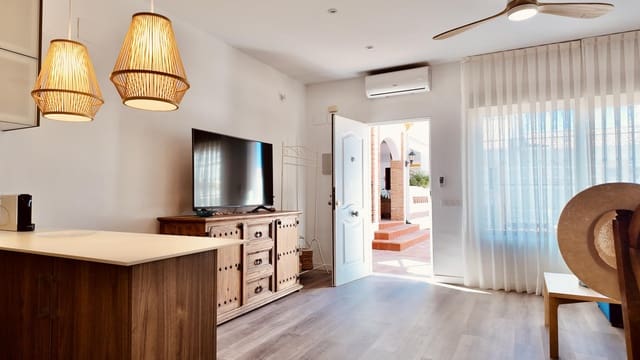 1 sypialnia Apartament na sprzedaż w Solymar, Benalmádena - 239 000 € (Ref: 9855155)