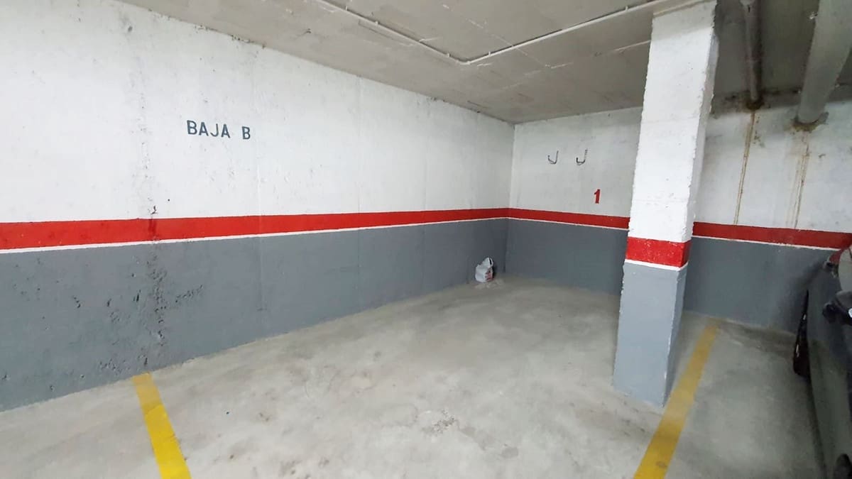 1 soveværelse Lejlighed til salg i Benalmadena med garage - € 249.000 (Ref: 9855156)