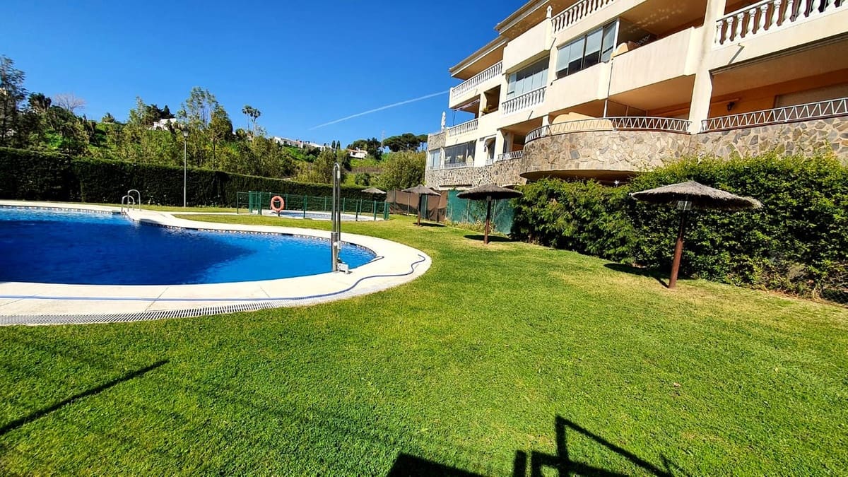 1 soveværelse Lejlighed til salg i Benalmadena med garage - € 249.000 (Ref: 9855156)