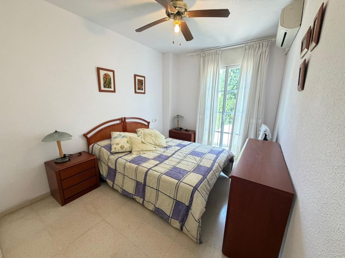 3 bedroom Apartment for sale in Fuengirola - € 329,000 (Ref: 9859636)