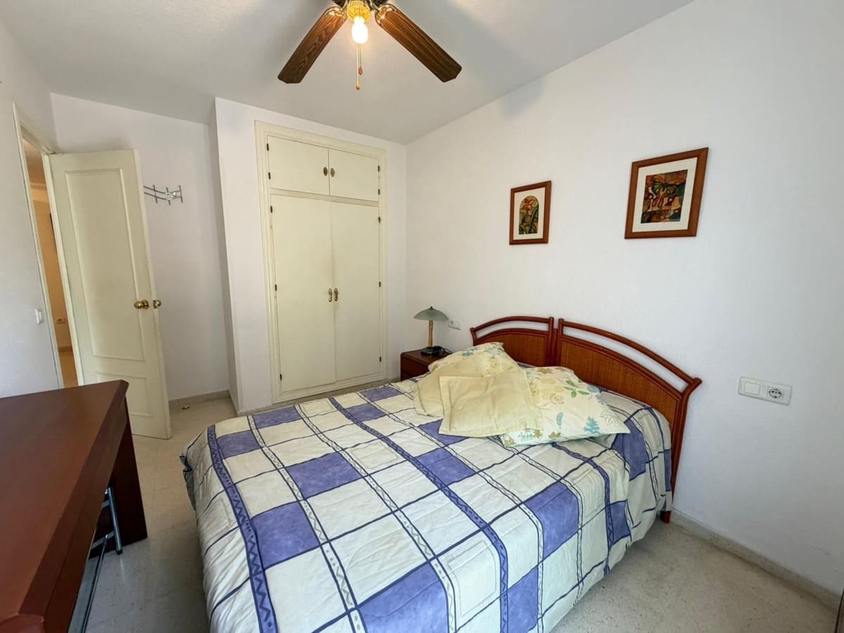 3 bedroom Apartment for sale in Fuengirola - € 329,000 (Ref: 9859636)