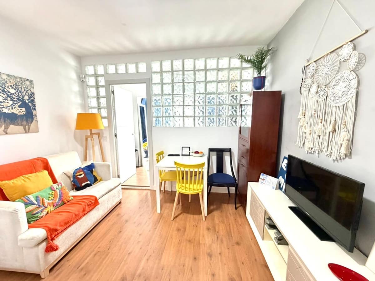1 soverom Leilighet til salgs i Torremolinos - € 149 900 (Ref: 9878157)
