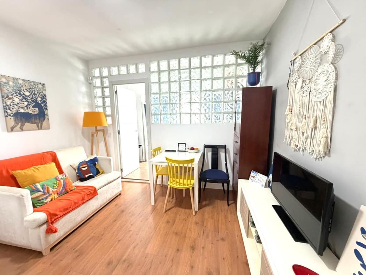 1 soverom Leilighet til salgs i Torremolinos - € 149 900 (Ref: 9878157)