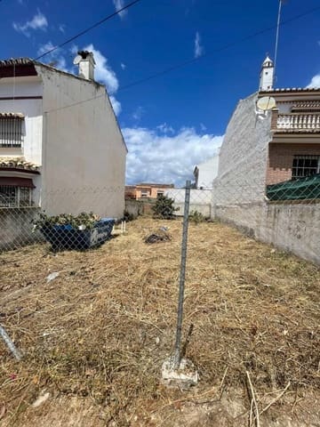 Mark till salu i Los Pacos, Fuengirola - 260 000 € (Ref: 9889929)
