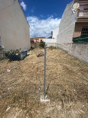 Mark till salu i Los Pacos, Fuengirola - 260 000 € (Ref: 9889929)