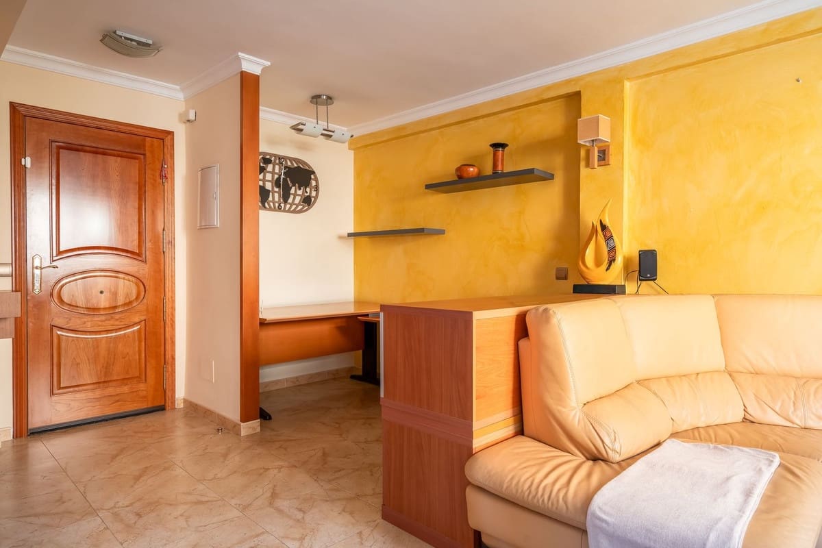 2 quarto Penthouse para venda em Fuengirola com garagem - 299 000 € (Ref: 9889930)