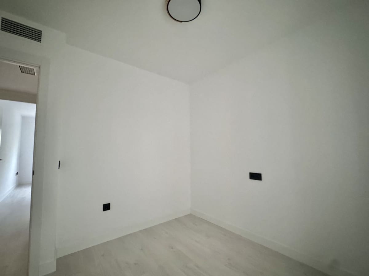 4 makuuhuone Huoneisto myytävänä paikassa Malaga kaupunki - 398 000 € (Ref: 9891850)
