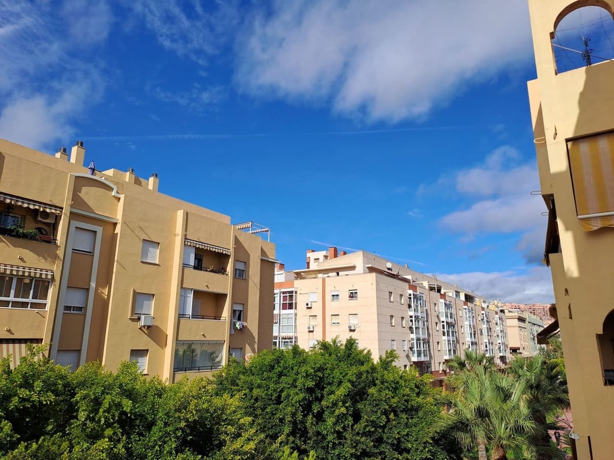 4 makuuhuone Huoneisto myytävänä paikassa Malaga kaupunki - 398 000 € (Ref: 9891850)