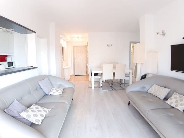 2 chambre Appartement à vendre à Zona Puerto Deportivo, Fuengirola avec garage - 329 000 € (Ref: 9899221)