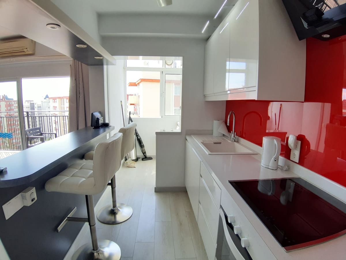 2 chambre Appartement à vendre à Fuengirola avec garage - 329 000 € (Ref: 9899221)