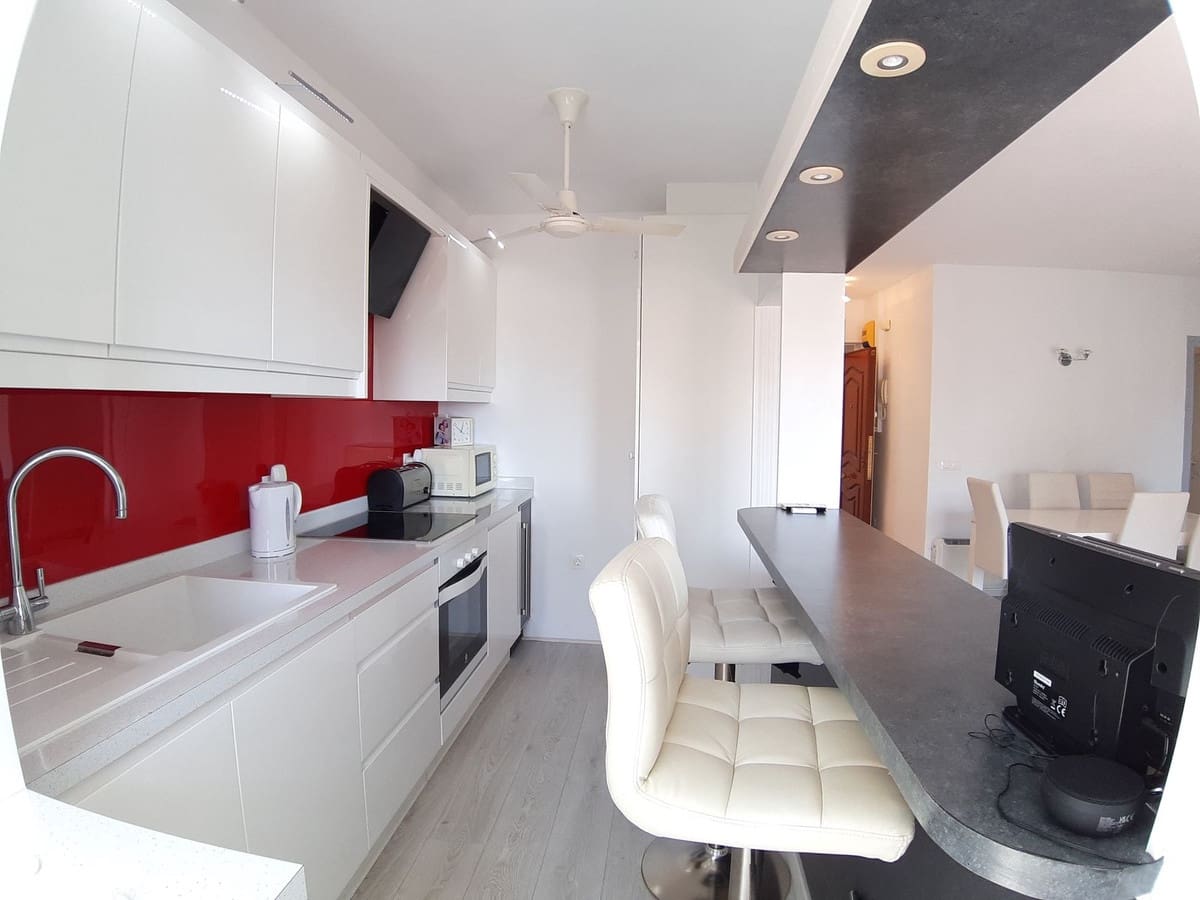 2 chambre Appartement à vendre à Fuengirola avec garage - 329 000 € (Ref: 9899221)