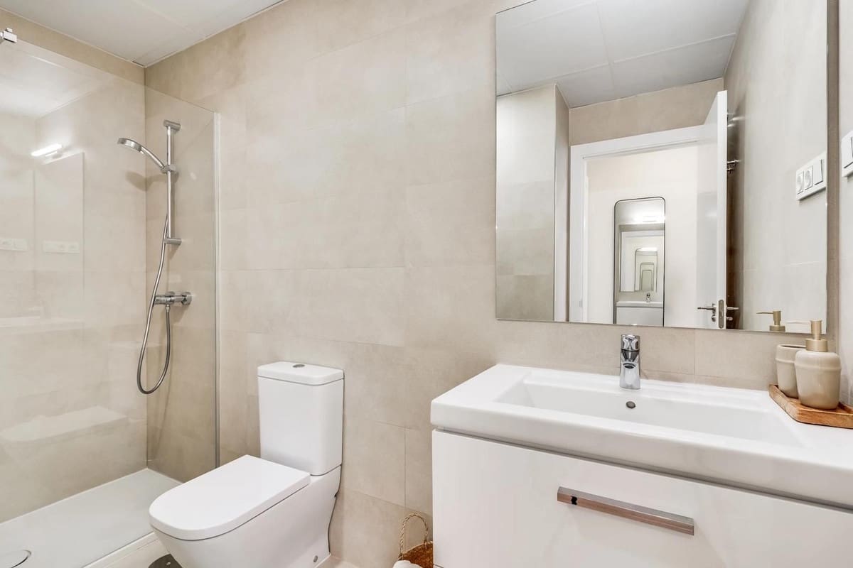 Apartamento de 1 habitación en Málaga ciudad en venta - 379.500 € (Ref: 9904018)