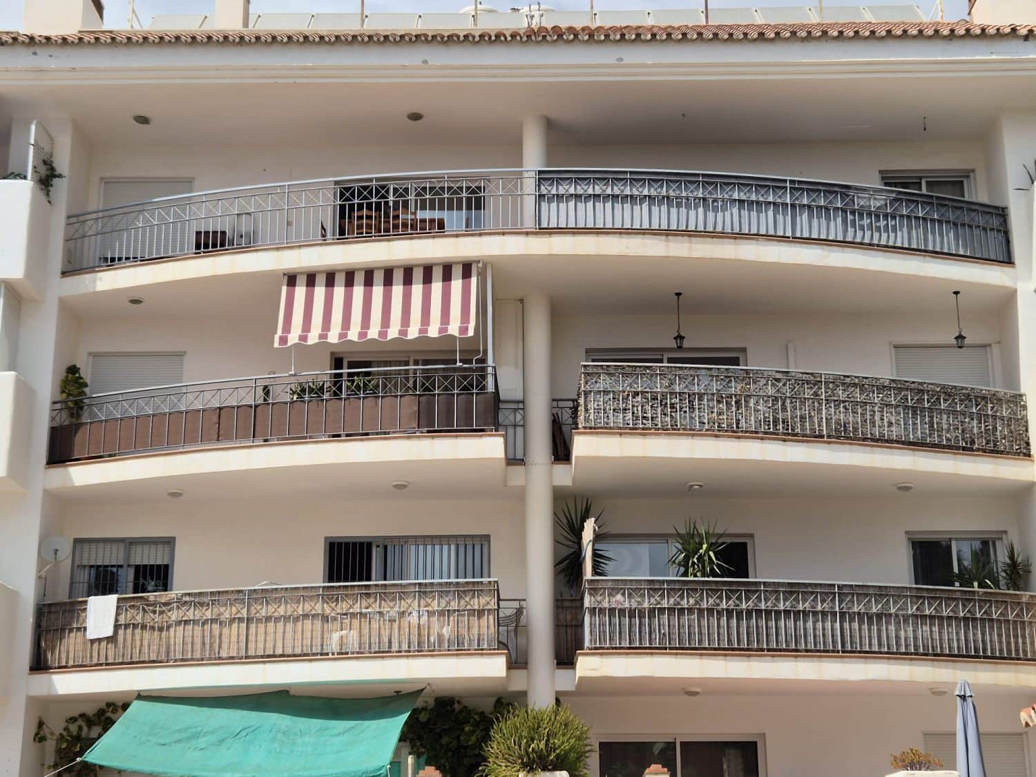 2 sovrum Lägenhet till salu i Fuengirola med garage - 329 000 € (Ref: 9912712)