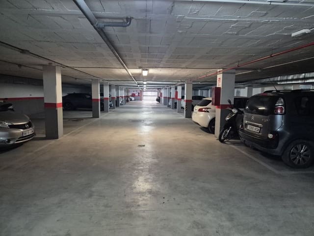 2 sovrum Lägenhet till salu i Los Pacos, Fuengirola med garage - 329 000 € (Ref: 9912712)