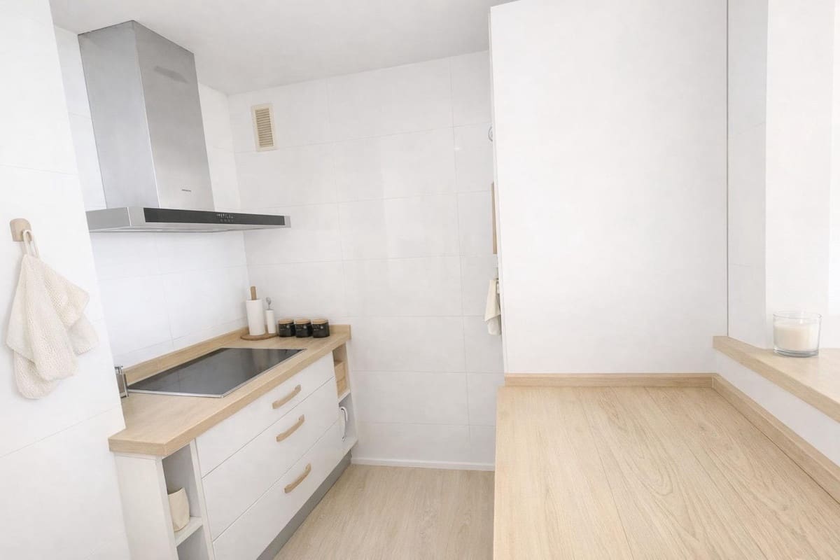 3 soverom Leilighet til salgs i Benalmadena med garasje - € 548 000 (Ref: 9924243)
