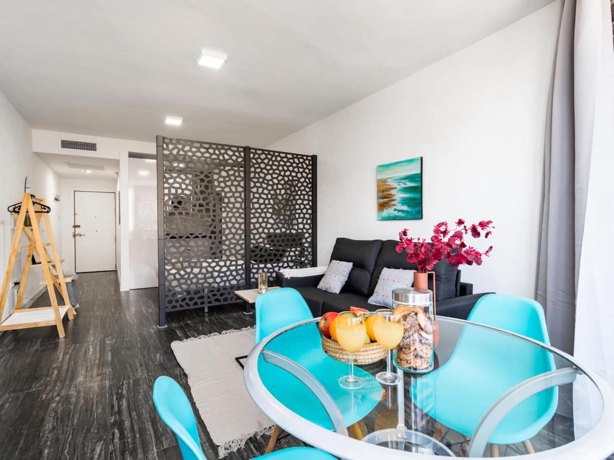 Studio til salgs i Fuengirola - € 223 000 (Ref: 9935997)