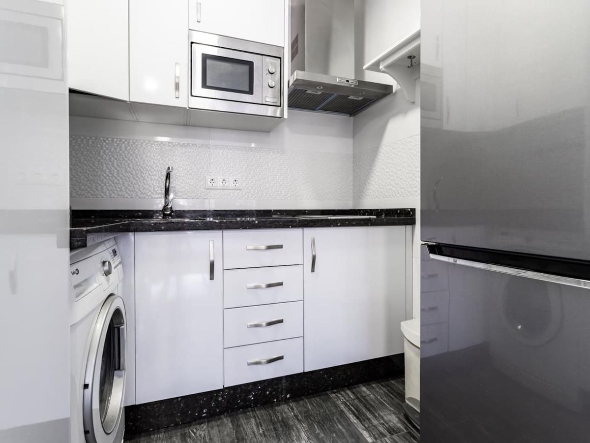 Studio til salgs i Fuengirola - € 223 000 (Ref: 9935997)