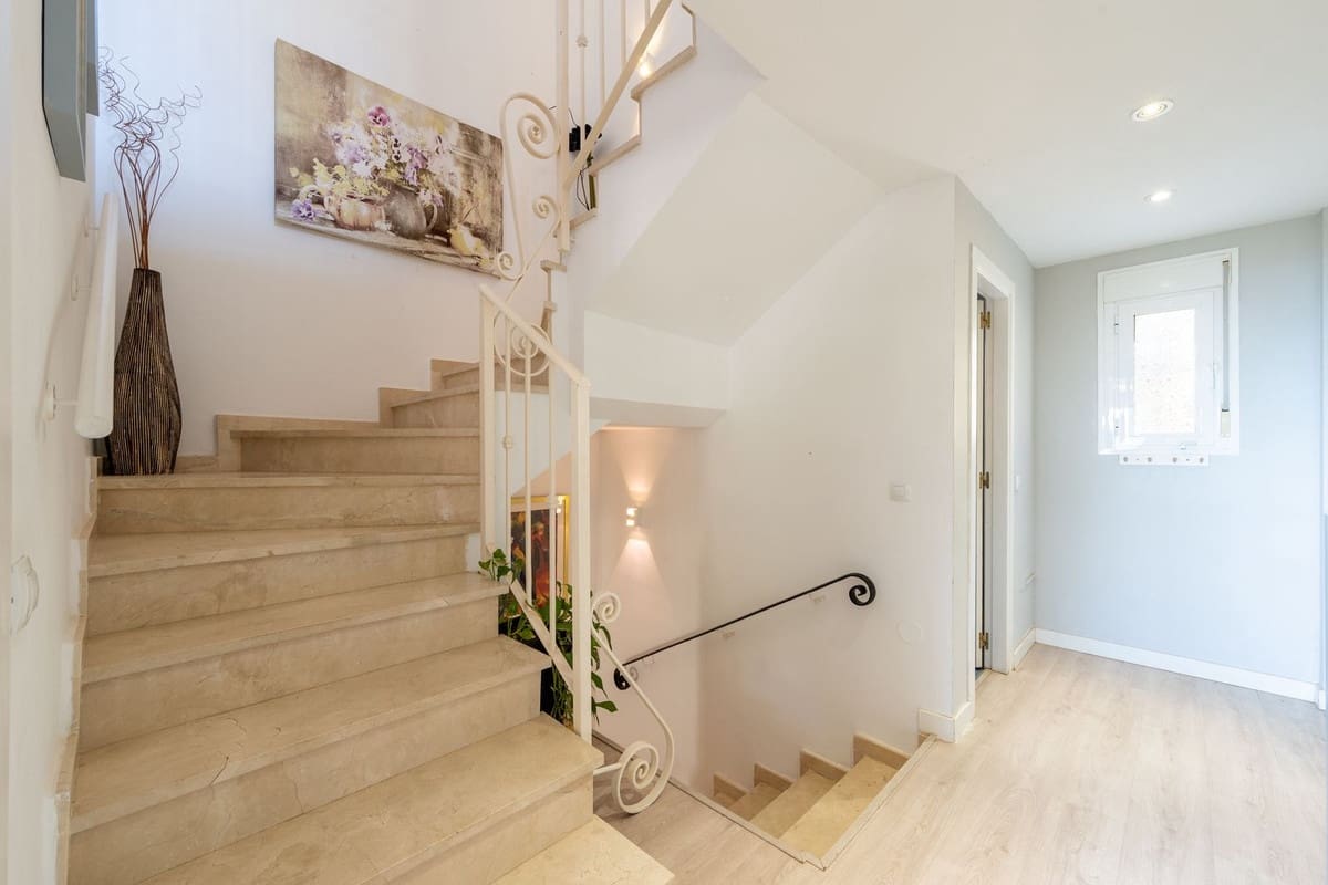 3 chambre Maison de Ville à vendre à Mijas avec garage - 499 000 € (Ref: 9937647)