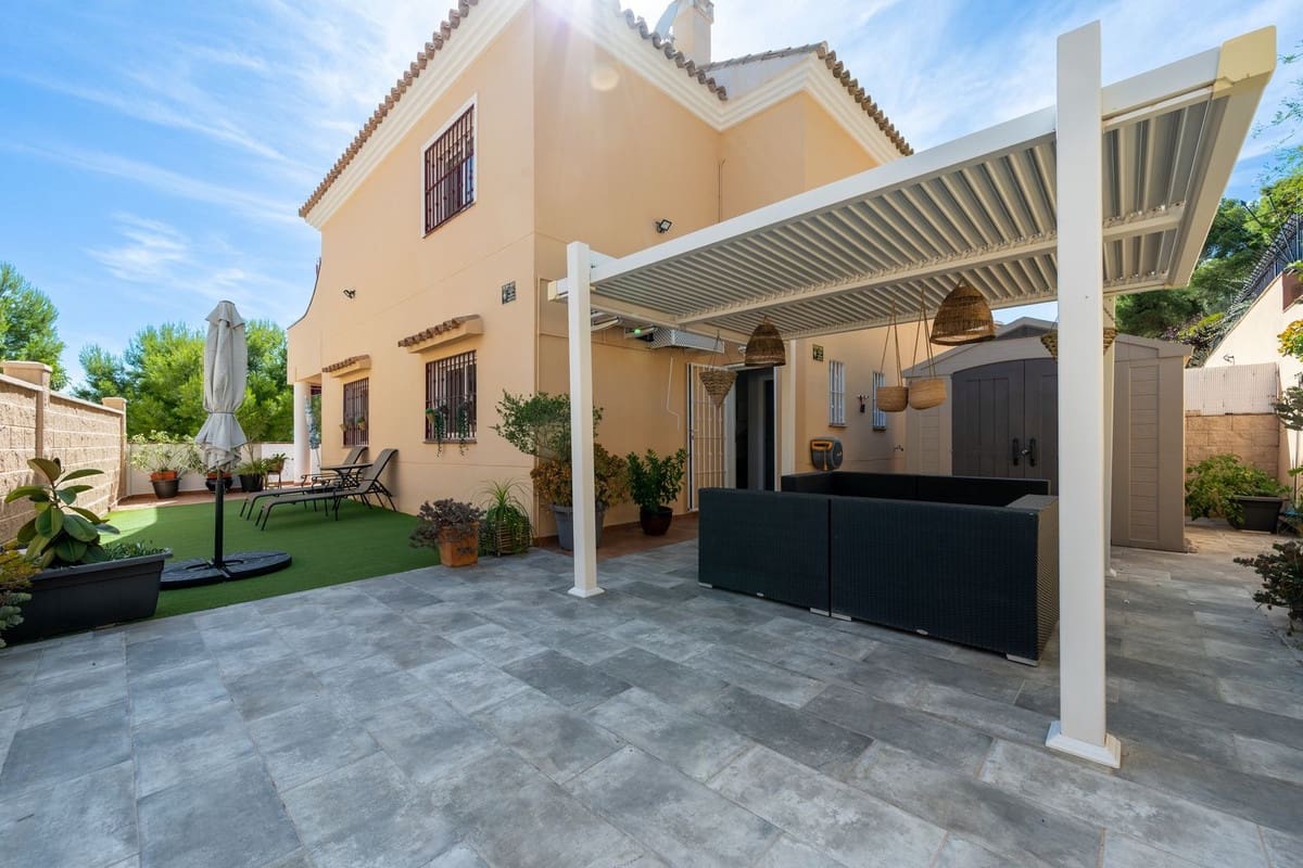 3 chambre Maison de Ville à vendre à Mijas avec garage - 499 000 € (Ref: 9937647)