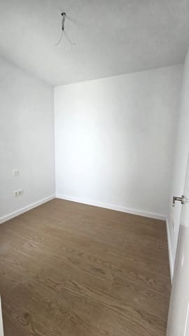 2 sovrum Lägenhet till salu i Los Boliches , Fuengirola - 263 000 € (Ref: 9952063)
