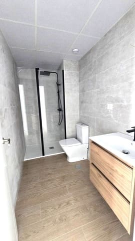 2 sovrum Lägenhet till salu i Los Boliches , Fuengirola - 263 000 € (Ref: 9952063)