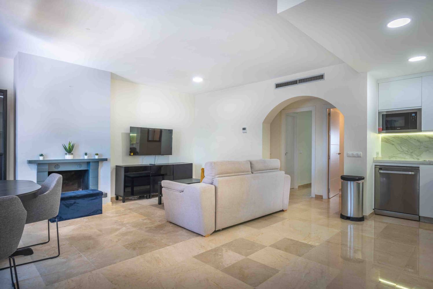 2 soverom Leilighet til salgs i Nueva Andalucia - € 510 000 (Ref: 9959352)
