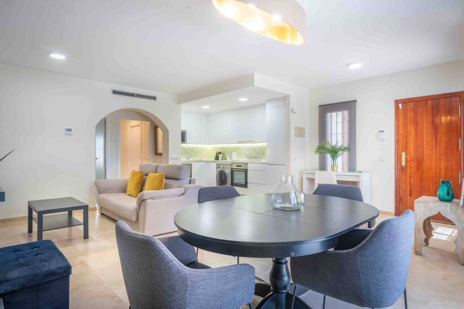 2 soverom Leilighet til salgs i Nueva Andalucia - € 510 000 (Ref: 9959352)