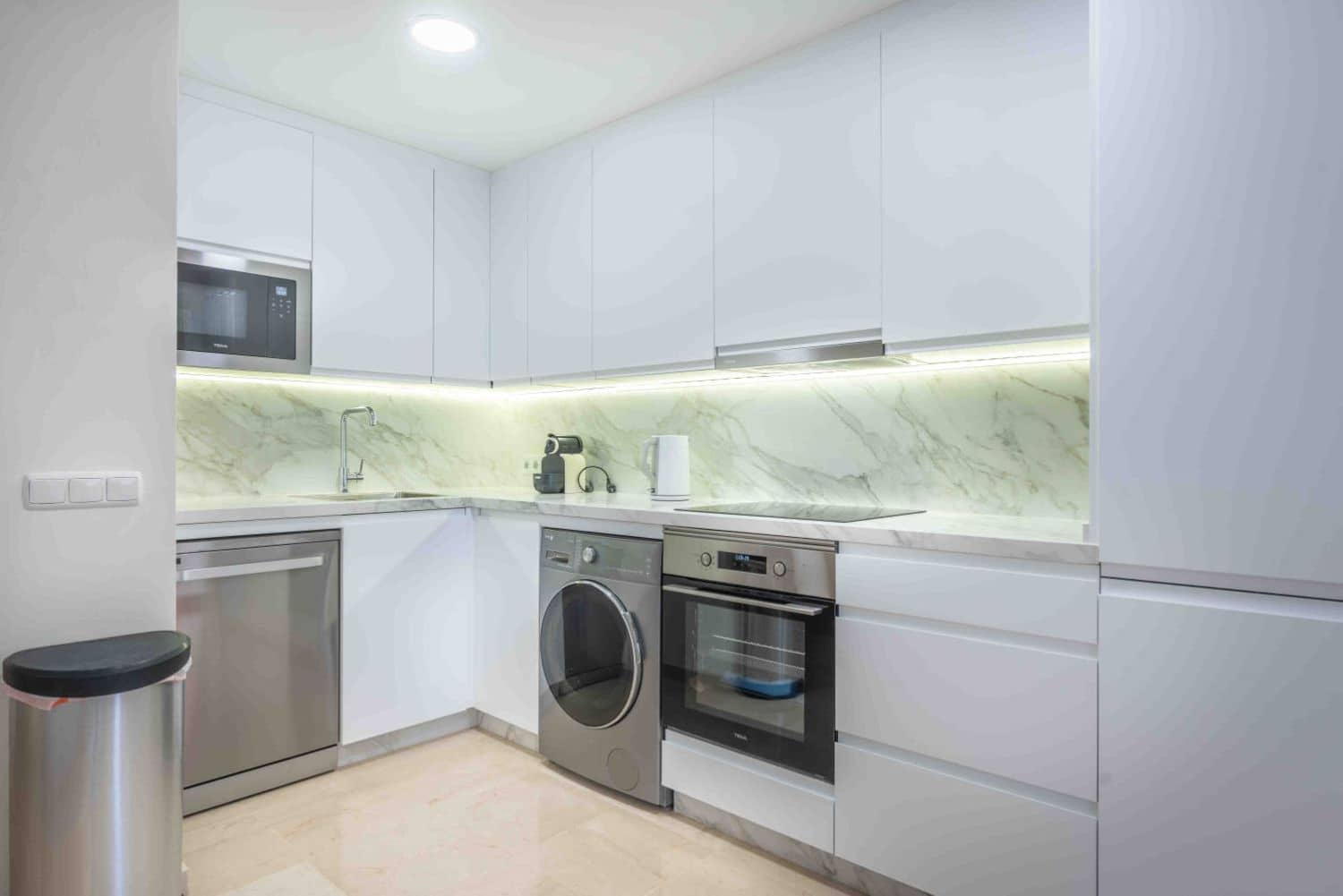 2 soverom Leilighet til salgs i Nueva Andalucia - € 510 000 (Ref: 9959352)
