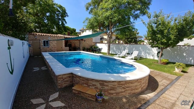 3 sypialnia Willa na sprzedaż w Chiclana de la Frontera z basenem garażem - 650 000 € (Ref: 8969172)