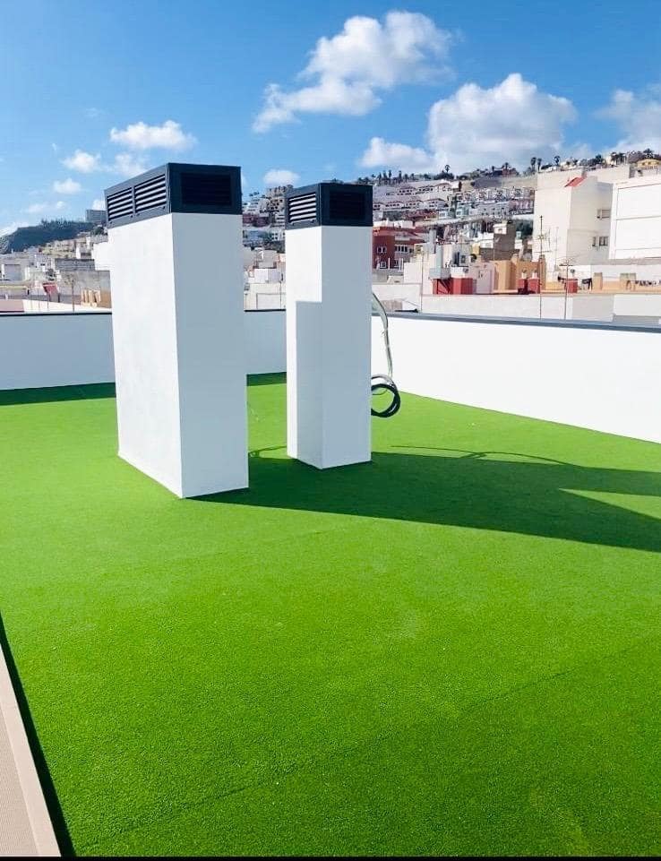 2 sypialnia Mieszkanie do wynajęcia w Las Palmas de Gran Canaria - 900 € (Ref: 10013416)