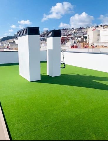 2 sypialnia Mieszkanie do wynajęcia w Las Palmas de Gran Canaria - 900 € (Ref: 10013416)