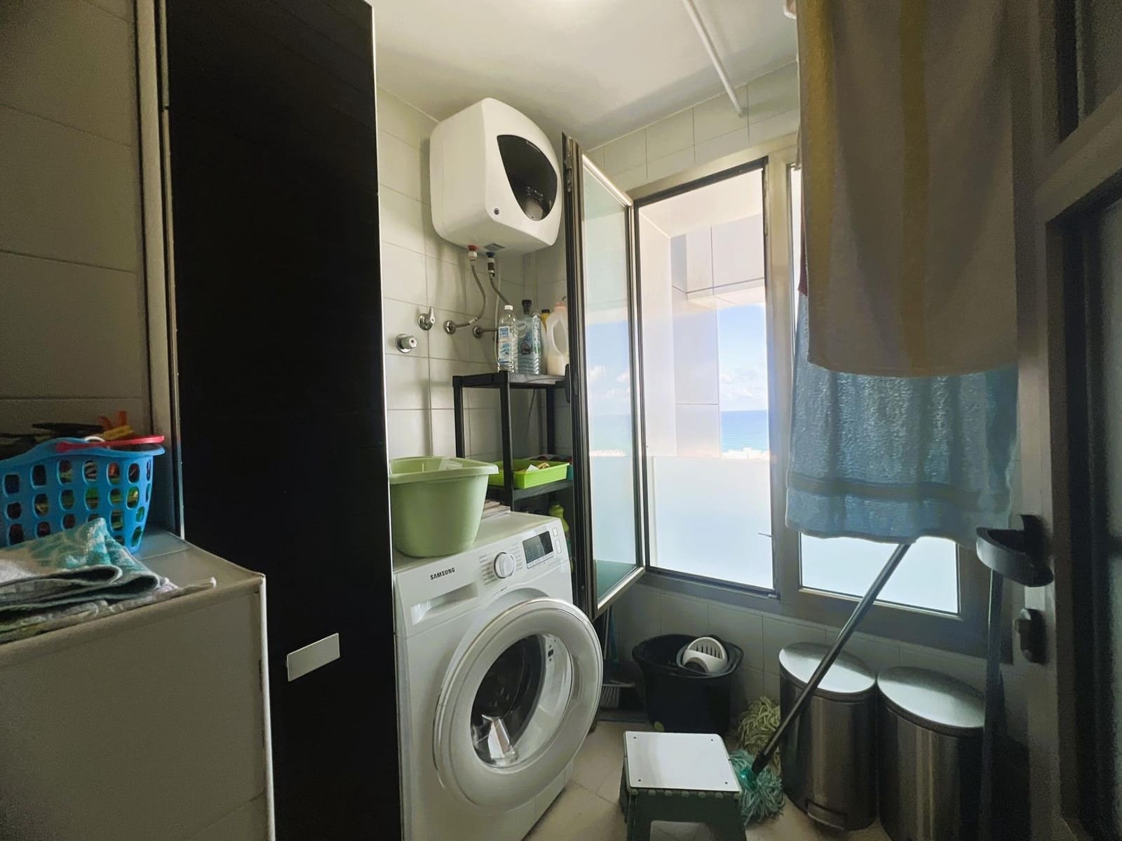2 bedroom Apartment for sale in Las Palmas de Gran Canaria with garage - € 450,000 (Ref: 10024217)