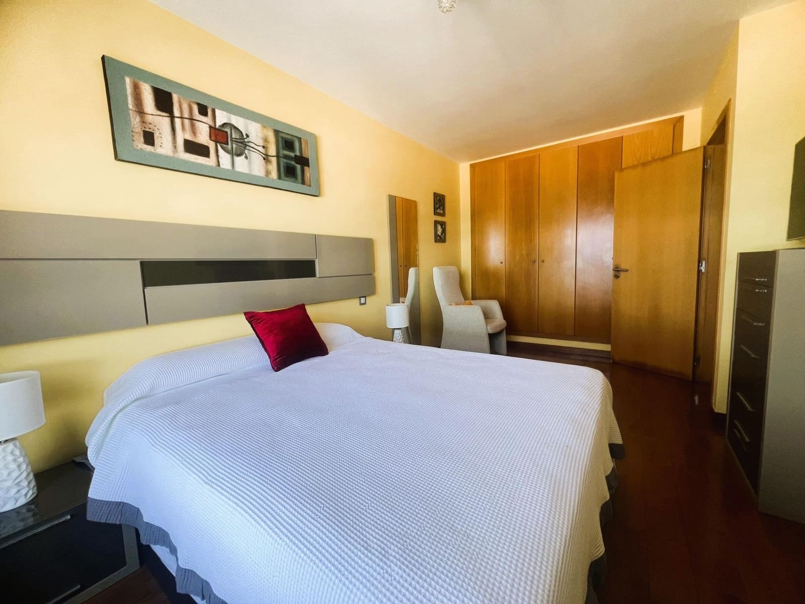 2 bedroom Apartment for sale in Las Palmas de Gran Canaria with garage - € 450,000 (Ref: 10024217)