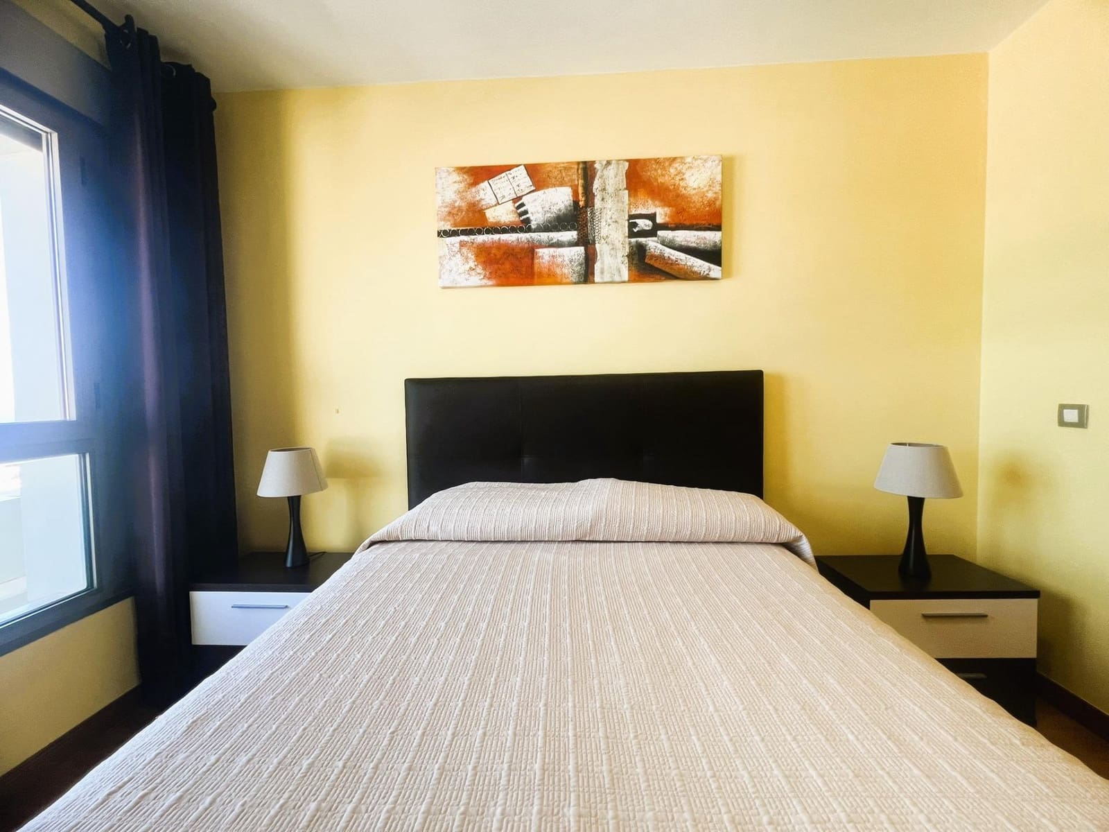 2 bedroom Apartment for sale in Las Palmas de Gran Canaria with garage - € 450,000 (Ref: 10024217)